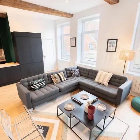 Centre - Private With Bathroom